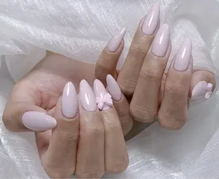 ネイル U·Mi nail salon所属・U·Mi 上野御徒町容のネイルデザイン