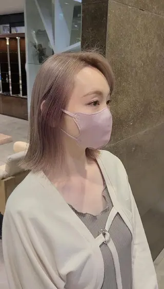 ミディアム カラー 佐々木 美玖のヘアスタイル