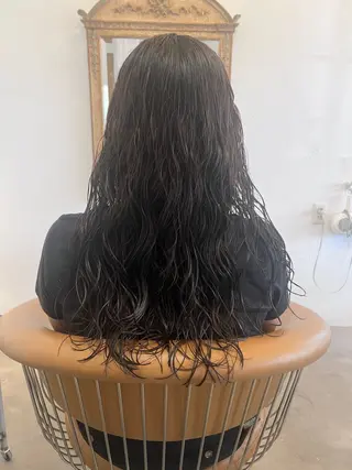 ロング Swimmy所属・shiroma serinaのヘアスタイル