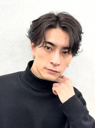 ショート パーマ メンズ フェザーパーマ浦和 スパイキーショートのヘアスタイル