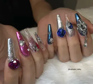 ネイル Spiky とうげ ふうかのネイルデザイン
