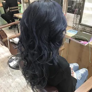 ロング カラー Blue hair lau所属・中川 仁のヘアスタイル