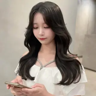ロング カラー モテ韓国ヘア/ レイヤー🤍RIKAのヘアスタイル