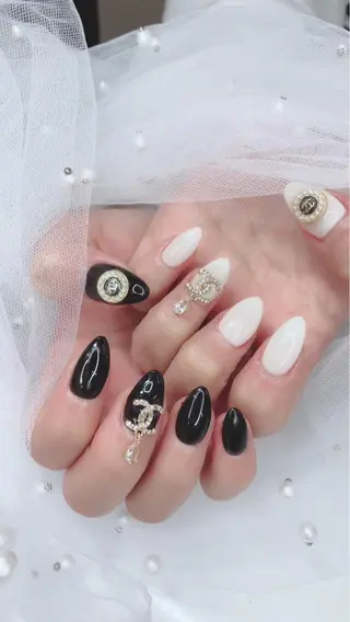 ネイル ハヤシ ミカのネイルデザイン