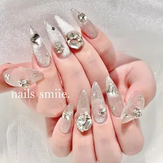 ネイル nails smiie.のネイルデザイン