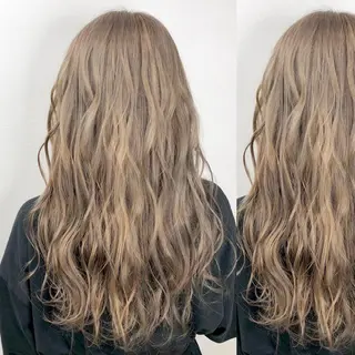 ミディアム カラー JuNブリーチに 縮毛矯正するプロのヘアスタイル