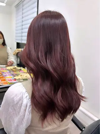 ミディアム カラー ambiance amiのヘアスタイル