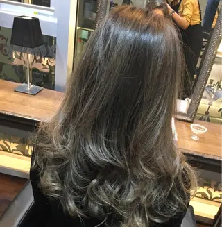 ミディアム セミロング ロング カラー 吉本 yoshimotoのヘアスタイル