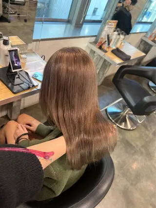 カラー 海外トレンドヘア🤍 sumireのヘアスタイル