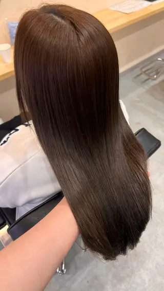 ミディアム カラー 🫧似合わせカット ✨ケアブリーチ✨のヘアスタイル