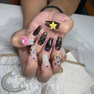 ネイル Fairyフェアリーネイルサロン所属・Nail Hibi サロンのネイルデザイン