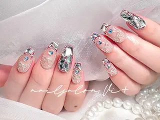 ネイル ✨Nailsalon Vi+✨のネイルデザイン