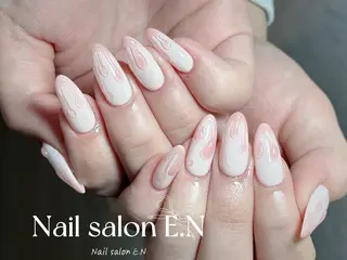 ネイル E.N🦋 長さ出し/持ち込みのネイルデザイン