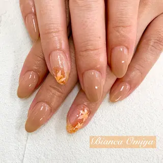 ネイル ネイルサロンビアンカ 大宮店長 モリサワのネイルデザイン