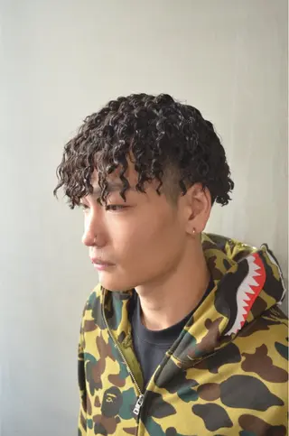パーマ メンズ メンズパーマのプロ 川野翔太のヘアスタイル