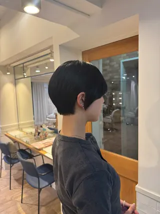 ショート Neolive 千尋のヘアスタイル