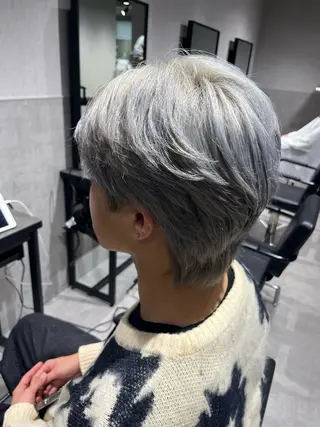 ショート カラー メンズ 【センターパート/ マッシュ】ryokaのヘアスタイル