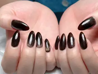 ネイル ヨウ キョウセンのネイルデザイン