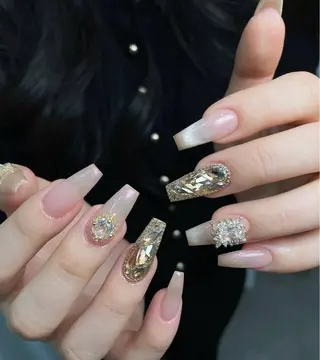 ネイル Ecrin nail ✨Yukiのネイルデザイン