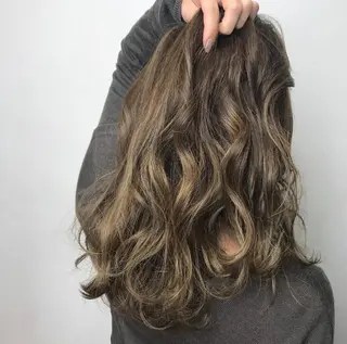 ショート ミディアム セミロング ロング カラー メンズカット特化柏駅 徒歩3分LOUのヘアスタイル