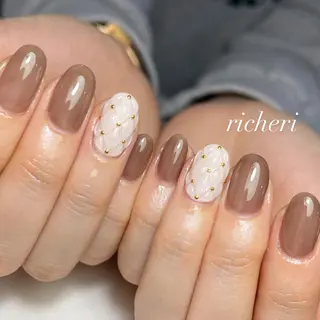 ミディアム ネイル richeri beautyのネイルデザイン