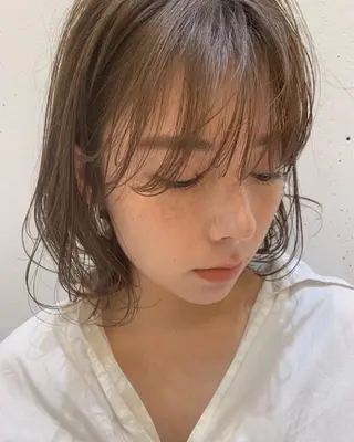 ミディアム カラー パーマ ヘアアレンジ akari ♡のヘアスタイル