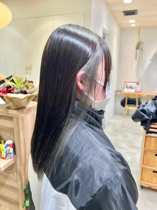 ロング カラー Oasisgarden所属・レイヤー/ブリーチ MOMOのヘアスタイル