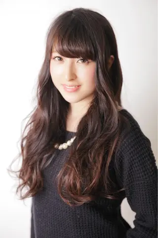 ロング カラー パーマ 横手 愛美のヘアスタイル