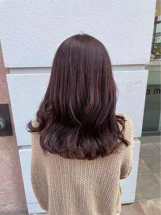 カラー 白倉 仁奈のヘアスタイル
