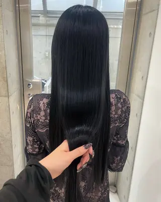 カラー 🍭ハイトーン/ デザインカラー🦄のヘアスタイル