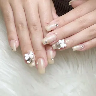 ネイル Eminal nailのネイルデザイン
