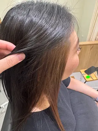 ロング カラー ゆ う あのヘアスタイル