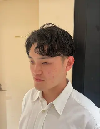 メンズ ブリーチ/縮毛矯正 🏖️MIREのヘアスタイル