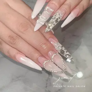 ネイル Garnet nailのネイルデザイン
