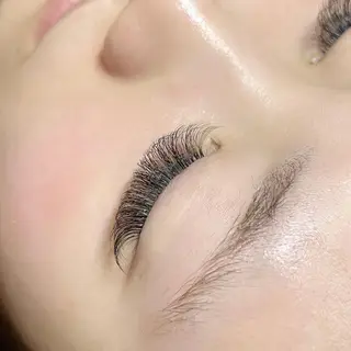 マツエク・マツパ Lily (リリー) 🔰古賀のマツエク・マツパデザイン