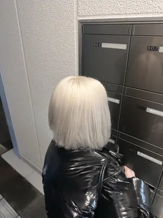 ショート カラー ブリーチモデル募集中 SHUYUのヘアスタイル