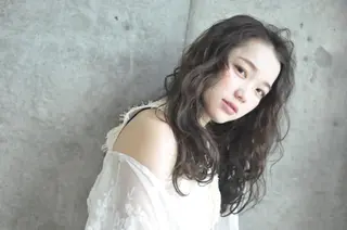 ロング カラー ヘアアレンジ piece201所属・藤原 ちひろのヘアスタイル