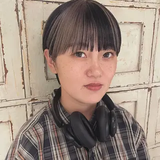 ショート カラー RorriM natsuのヘアスタイル