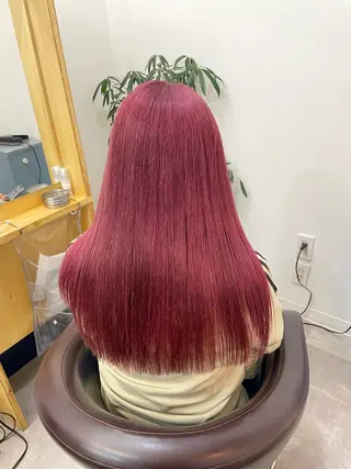 セミロング LENA/原宿/ブリ ーチなしWカラー🌼のヘアスタイル