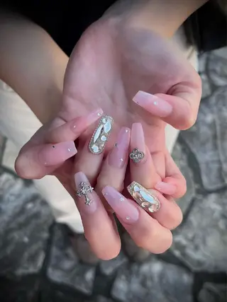 ネイル nine.🦋 YUKOのネイルデザイン