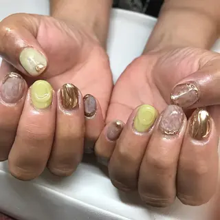 ネイル 美尽  BIZIN所属・久々 もえみのネイルデザイン