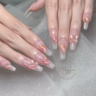 ネイル Maggie Nail🦩のネイルデザイン