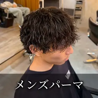 ショート パーマ メンズ メンズサロンOVER 町田店[学生限定]の眉毛・アイブロウイメージ