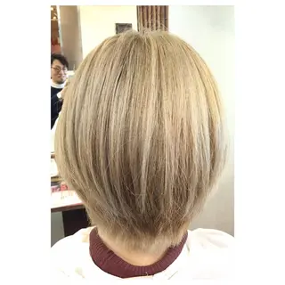 ショート カラー パーソナルカラー診断 できます　木曽　主博のヘアスタイル