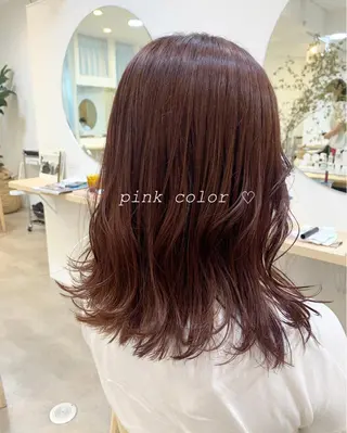 セミロング カラー 佐藤 永夏のヘアスタイル