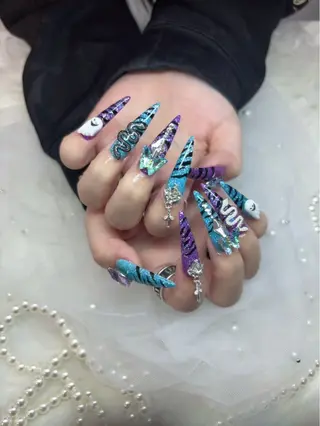 ネイル beautysalon,icy所属・矢野 愛璃のネイルデザイン