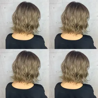 ショート カラー 韓国レイヤーカット/ ダブルカラーのヘアスタイル