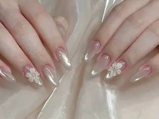 ネイル J&C Nail Salon吉祥寺所属・Yu  Ki ネイルのネイルデザイン