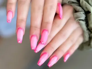 ネイル 新山 聖のネイルデザイン