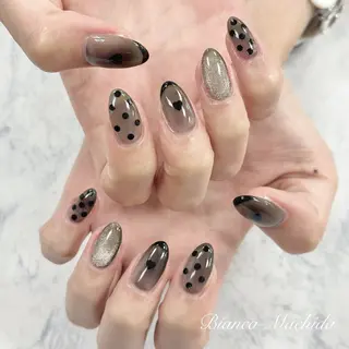 ネイル Bianca👼🏻 OIKAWAのネイルデザイン